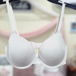 VS Pink Bra Fits Like 34C (Size Tag Removed)